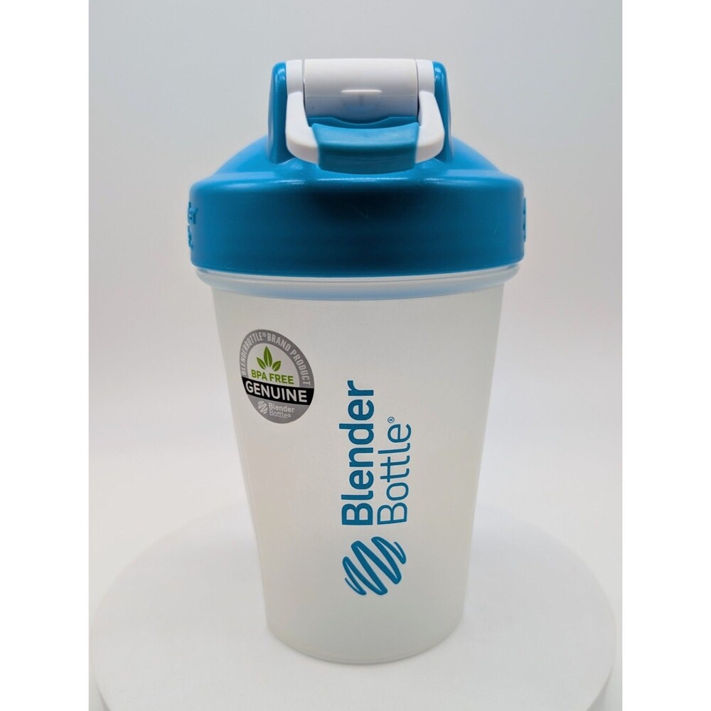 Blender Bottle BPA Free Clear Blue Lid Classic 20 oz